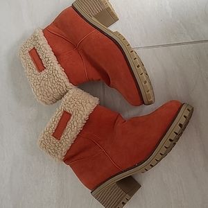 EN BLOOM | ORANGE PLUSH-LINED FOLD-OVER BOOTS size US6.5 / EU37